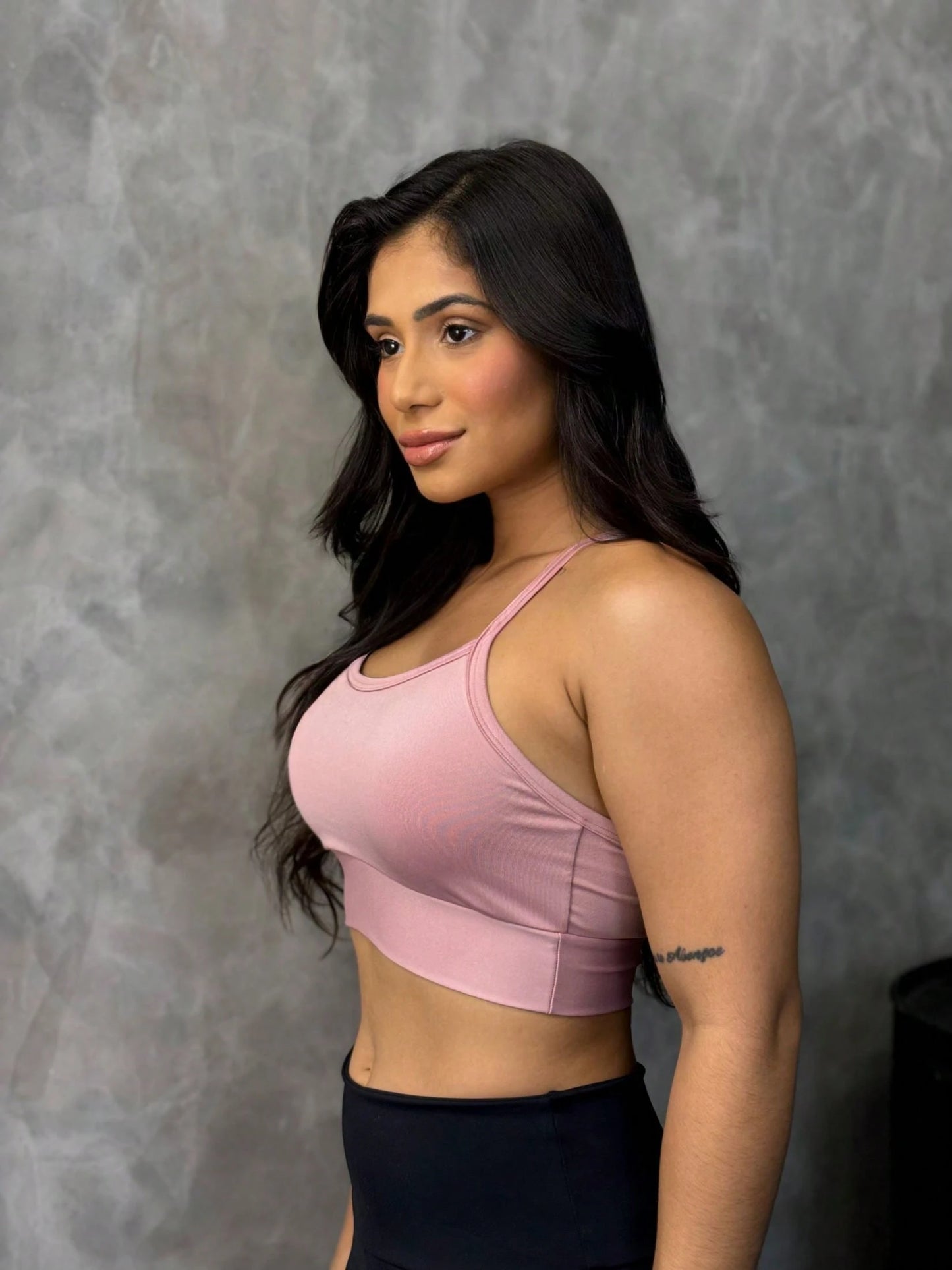 Top Academia Alcinha Fitness Com Cruzado nas Costas Cropped Zero Transparência Com Bojo Removível