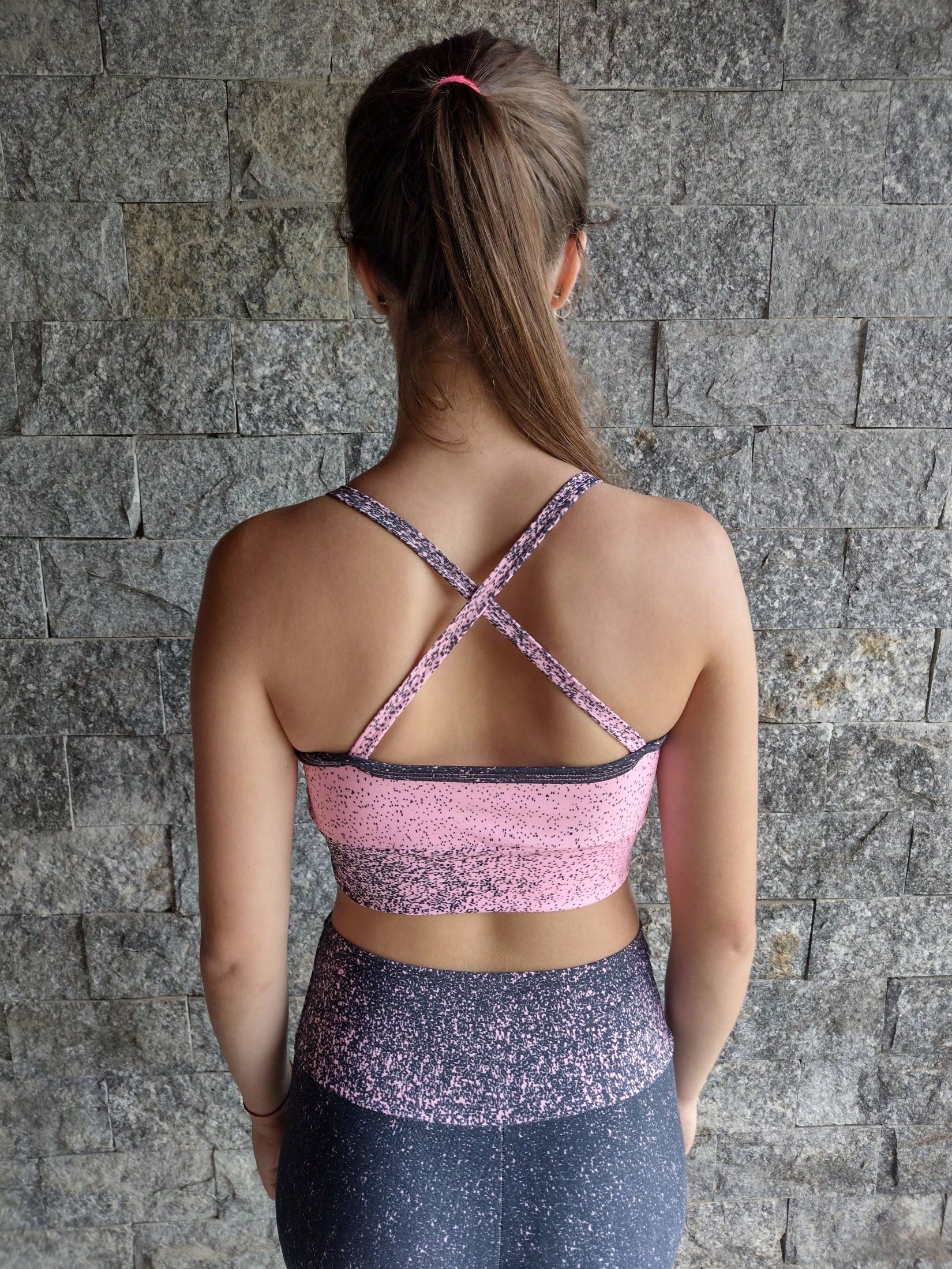 Top Academia Alcinha Fitness Com Cruzado nas Costas Cropped Zero Transparência Com Bojo Removível