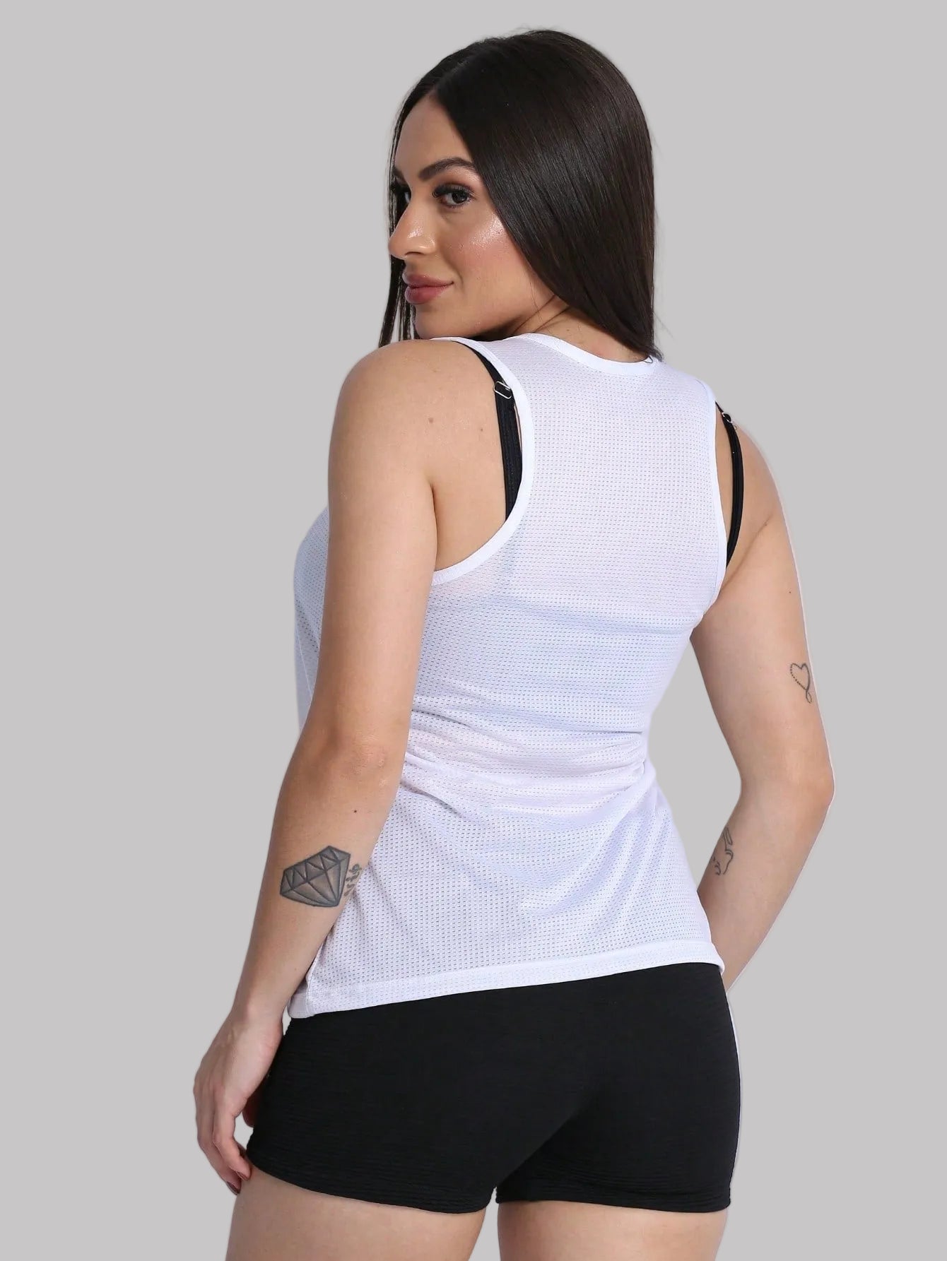 Regata Feminina Dry Fit Furadinha Roupa Academia Fitness Esportiva Treino